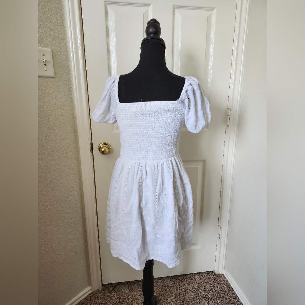 American Eagle White Smocked Puff Sleeve Embroidered Mini Dress M - Picture 5 of 15